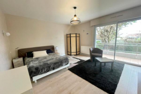 Comfortable Apt In A Residence With Pool